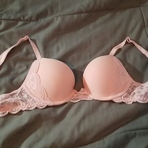 VS Dream Angels Pink Lace Push Up Bra 30A